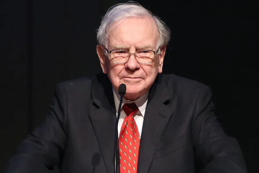 Warren Buffet invierte 4,300 millones