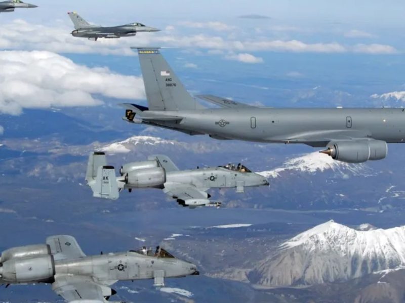 Estados Unidos autoriza venta de equipo militar a Arabia Saudita por 1,000 millones