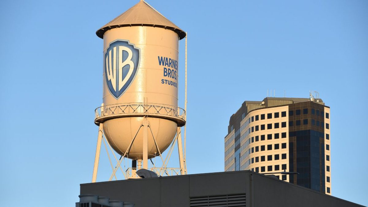 Warner Bors rechazo la oferta de Paramount por ser inferior