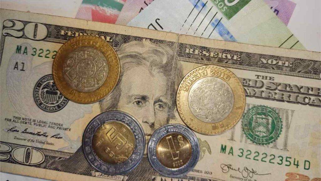 Precio del dólar hoy sábado 17 de enero: El dólar cierra la semana en 17.63 pesos en México